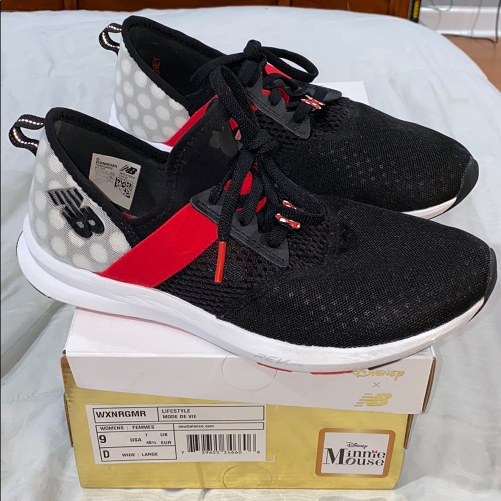 New Balance Disney Run Minnie Mouse Sneakers